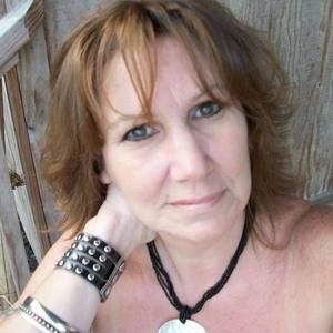 Meet your Posher, Carol